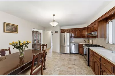 16023 23rd Avenue, Whitestone, NY 11357 - Photo 7