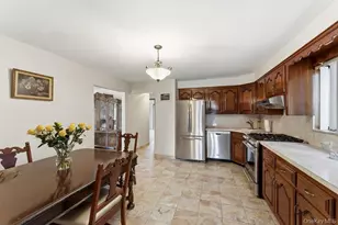 160-23 23rd Ave, Whitestone, NY 11357 - Photo 7