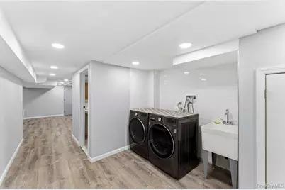 16023 23rd Avenue, Whitestone, NY 11357 - Photo 23