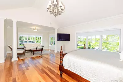 147 Eaton Lane, West Islip, NY 11795 - Photo 23