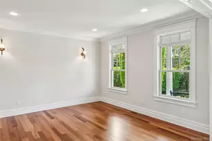 147 Eaton Ln, West Islip, NY 11795 - Photo 13
