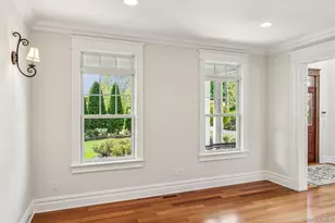 147 Eaton Ln, West Islip, NY 11795 - Photo 15