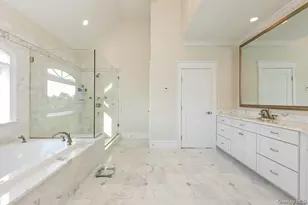 147 Eaton Ln, West Islip, NY 11795 - Photo 37