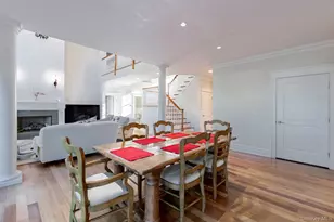 147 Eaton Ln, West Islip, NY 11795 - Photo 17