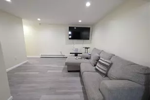 139 N 26th St, Wyandanch, NY 11798 - Photo 33