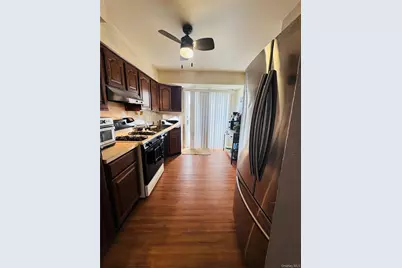 164 N Pine Street, Massapequa, NY 11758 - Photo 3