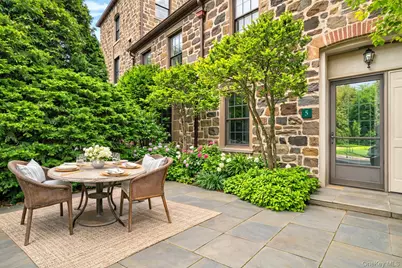 341 Furnace Dock Road #5, Cortlandt Manor, NY 10567 - Photo 3