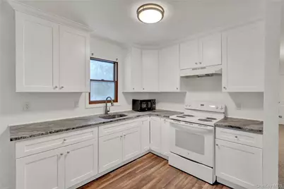 43 Carver Boulevard, Bellport, NY 11713 - Photo 9