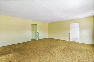 58-33 246th Crescent, Douglaston, NY 11362 - Photo 5