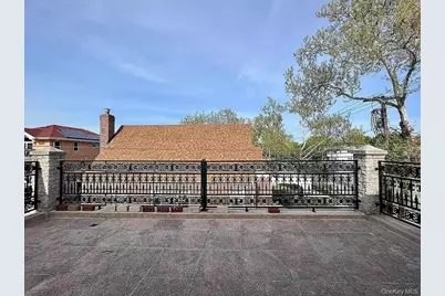 5651 196th Street, Fresh Meadows, NY 11365 - Photo 3