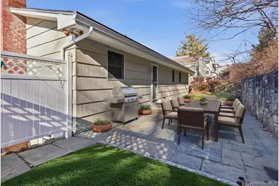 20 N Washington Avenue, White Plains, NY 10603 - Photo 33