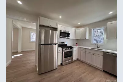 12 Canyon Street, Huntington, NY 11743 - Photo 3