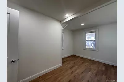 12 Canyon Street, Huntington, NY 11743 - Photo 9