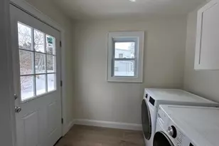 12 Canyon St, Huntington, NY 11743 - Photo 11