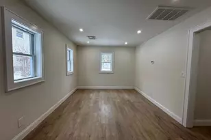 12 Canyon St, Huntington, NY 11743 - Photo 5