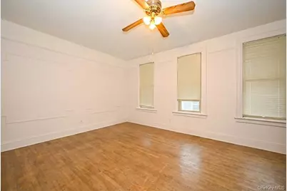 72-19 72nd Street, Glendale, NY 11385 - Photo 5