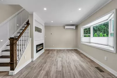 20 Robert Road, Glen Cove, NY 11542 - Photo 3