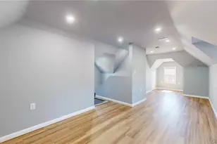 386 Mulry Ln, Lawrence, NY 11559 - Photo 27