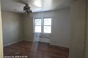 326 Roberts Ave, Yonkers, NY 10703 - Photo 7