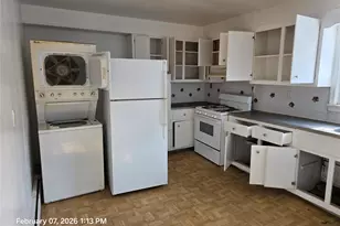 326 Roberts Ave, Yonkers, NY 10703 - Photo 17