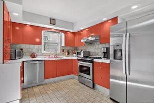 2727 Matthews Ave, Bronx, NY 10467 - Photo 11