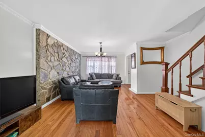 10424 187th Street, Saint Albans, NY 11412 - Photo 11