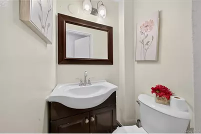 10424 187th Street, Saint Albans, NY 11412 - Photo 13