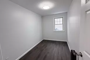 40 4th St, Valley Stream, NY 11581 - Photo 5