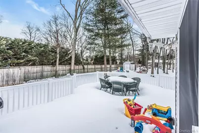 88 Burton Lane, Commack, NY 11725 - Photo 17