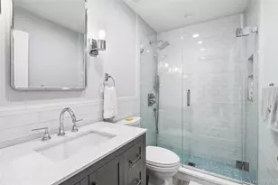 1550 Laurel Hollow Rd, Syosset, NY 11791 - Photo 25