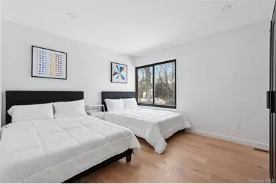 10 Hampton Street, Westhampton Beach, NY 11978 - Photo 15