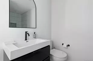 10 Hampton St, Westhampton Beach, NY 11978 - Photo 17