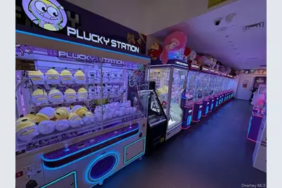 86-55 Broadway #4, Elmhurst, NY 11373 - Photo 9