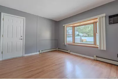 21 Mount Snow Lane, Coram, NY 11727 - Photo 3