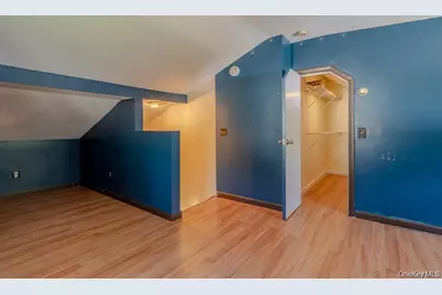 21 Mount Snow Lane, Coram, NY 11727 - Photo 7