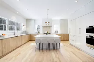 409 Abbey Rd, Manhasset, NY 11030 - Photo 7