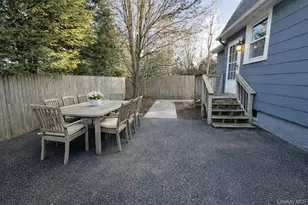 6466 Hawley Ave, West Islip, NY 11795 - Photo 15