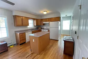 59 Peconic Ave, Shelter Island, NY 11964 - Photo 5