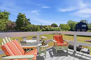 59 Peconic Ave, Shelter Island, NY 11964 - Photo 21