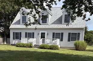 59 Peconic Ave, Shelter Island, NY 11964 - Photo 21
