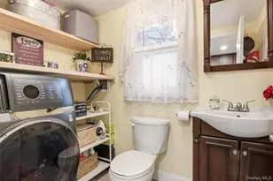 2 Lakeland Pl, Farmingville, NY 11738 - Photo 17