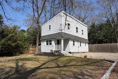2 Lakeland Place, Farmingville, NY 11738 - Photo 1