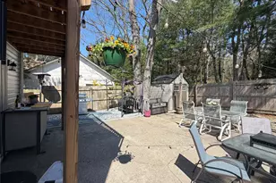 2 Lakeland Pl, Farmingville, NY 11738 - Photo 27