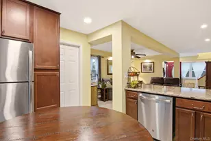 2 Lakeland Pl, Farmingville, NY 11738 - Photo 13