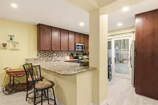 2 Lakeland Pl, Farmingville, NY 11738 - Photo 9