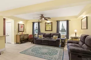 2 Lakeland Pl, Farmingville, NY 11738 - Photo 5