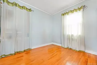 6722 166th Street, Fresh Meadows, NY 11365 - Photo 13