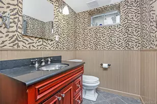 67-22 166th St, Fresh Meadows, NY 11365 - Photo 19