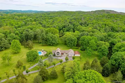 129 Clinton Corners Road, Salt Point, NY 12578 - Photo 5