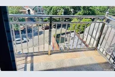 82-25 Queens Blvd #6D, Elmhurst, NY 11373 - Photo 5